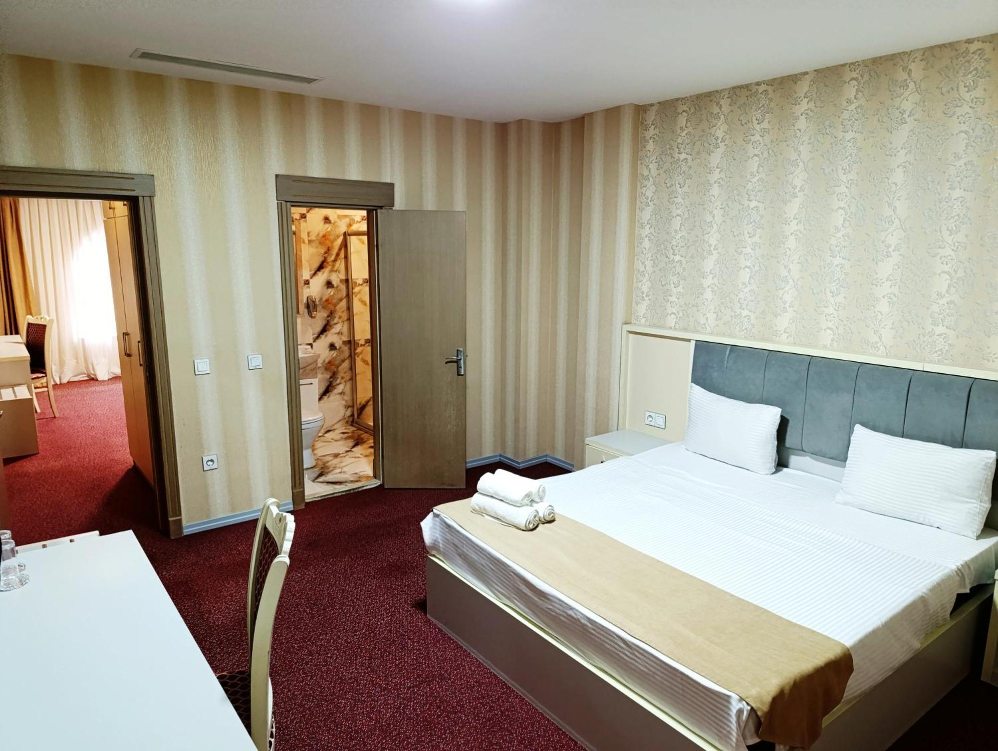 Alis Hotel Baku Eksteriør bilde