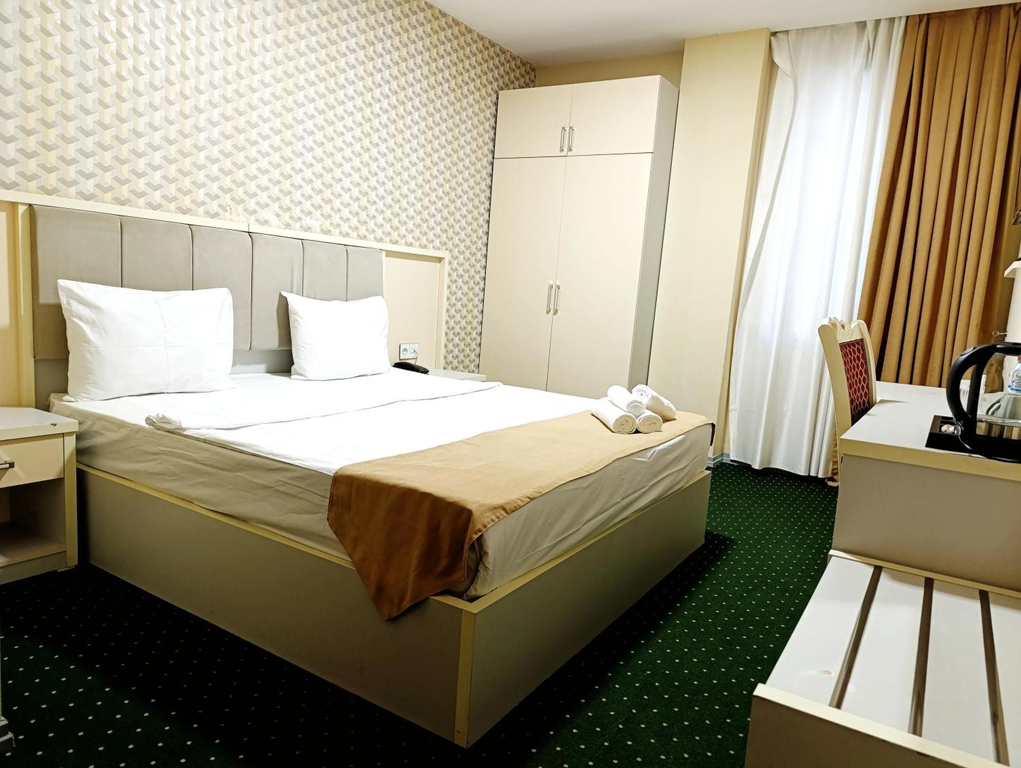 Alis Hotel Baku Eksteriør bilde