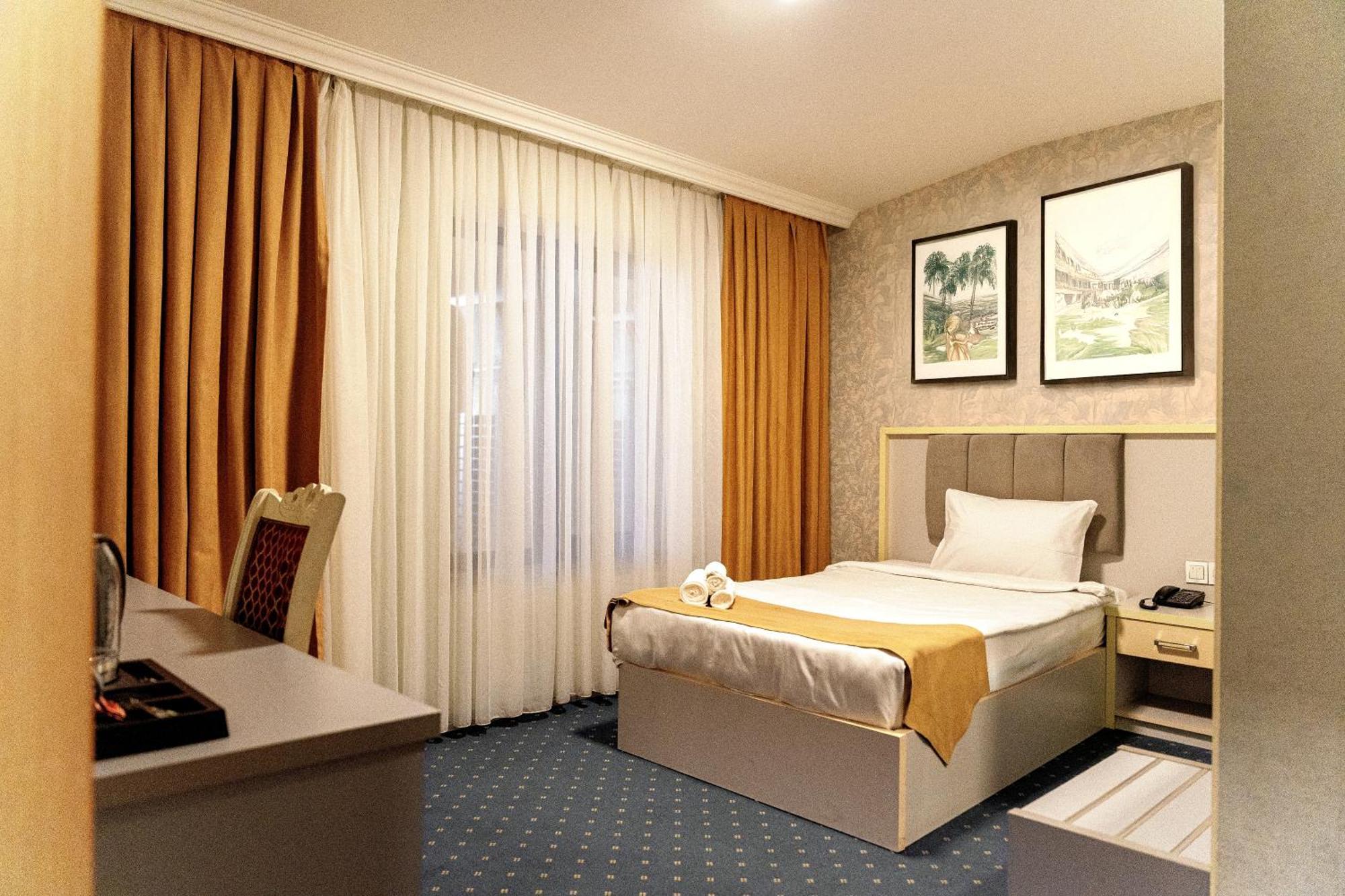 Alis Hotel Baku Eksteriør bilde